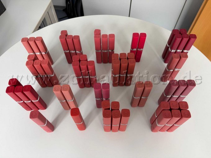 61 Lippenstifte Infaillible Matte Resistance 16 H 5 ml – foto 2 – kavel bij Zoll-Auktion, Offenburg