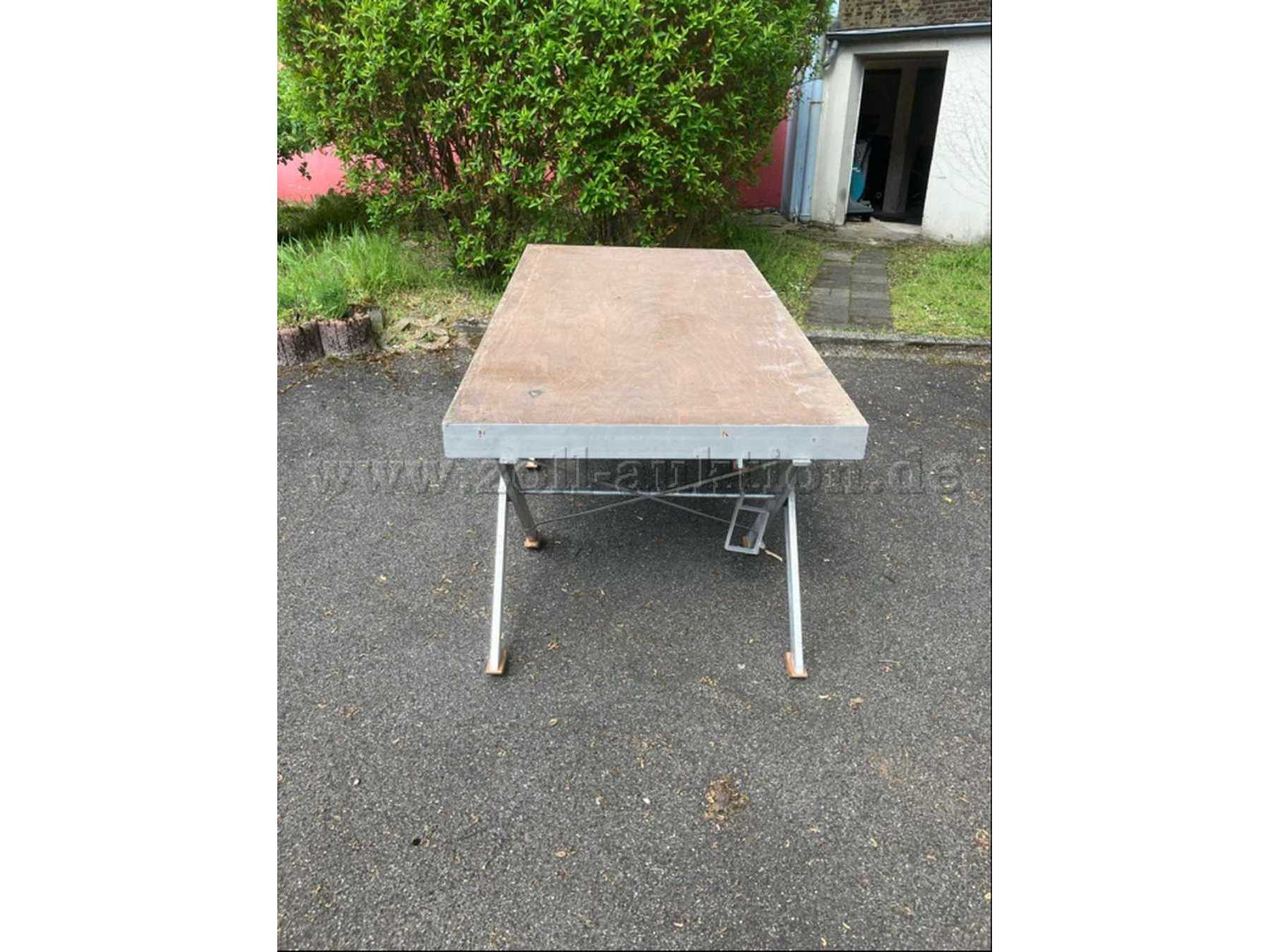 Ansicht aufgestellt seitlich