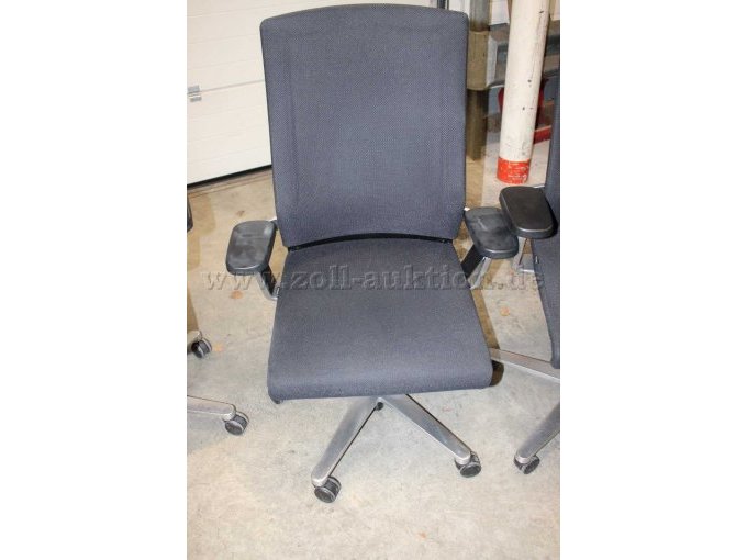 6 Bürodrehstühle von Wilkhahn, Modell ON, Stoff, Schwarz, gebraucht, für Bastler – foto 12 – kavel bij Zoll-Auktion, Berlin