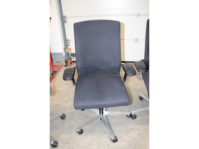 6 Bürodrehstühle von Wilkhahn, Modell ON, Stoff, Schwarz, gebraucht, für Bastler – foto 4 – kavel bij Zoll-Auktion, Berlin