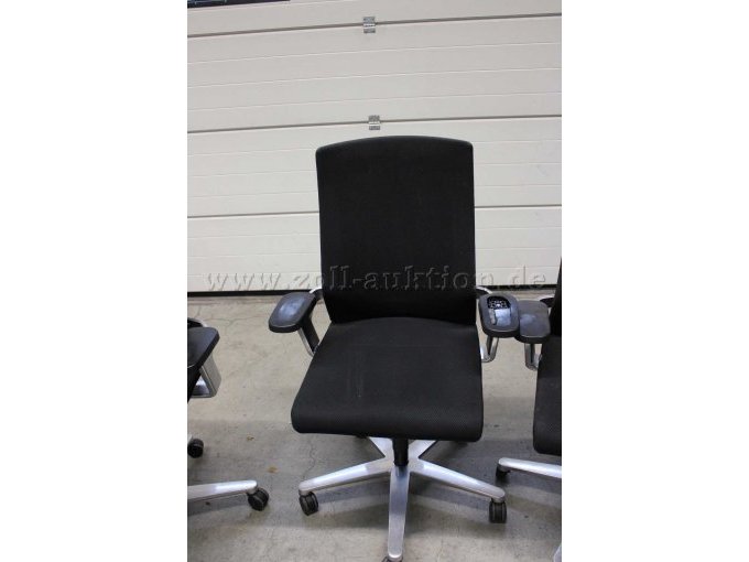 6 Bürodrehstühle von Wilkhahn, Modell ON, Stoff, Schwarz, gebraucht, für Bastler – foto 6 – kavel bij Zoll-Auktion, Berlin