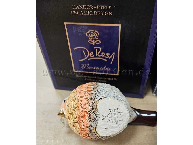 Unterseite mit Gravur