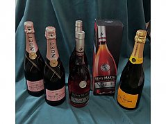 6 Flaschen Champagner