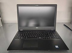 Ansicht Fujitsu Lifebook U757 
Bildschirm mit Tastatur 
Bild beispielhaft