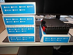 Ansicht der Kartons mit Modellbezeichnung