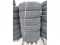 Reifen Stapel
Continental 275/70R22.5