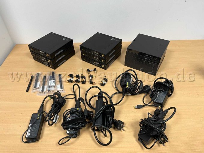 6x Lenovo ThinkCentre M96 Rückseite, 
6 Netzteil, 6x WLAN-Antenne, 6 Brennerlaufwerk, 6x Converterkabel
