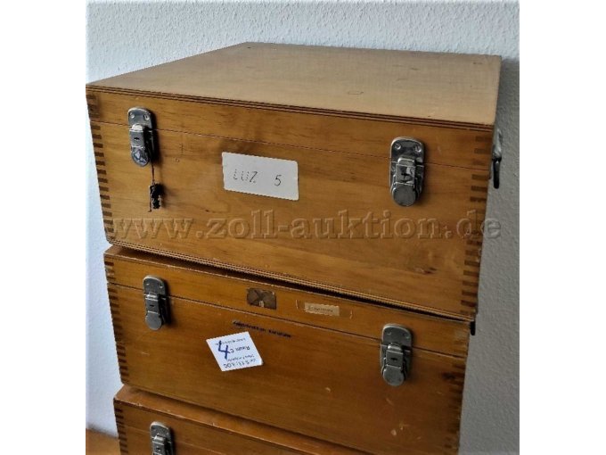 Holzbox