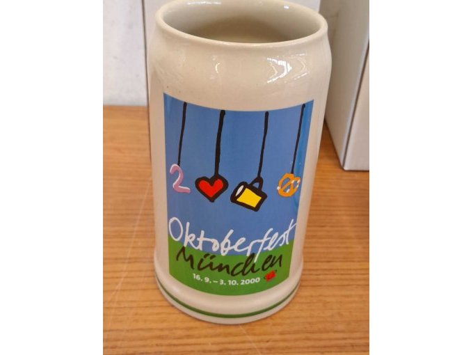 6 Oktoberfest-pullen zonder tinnen deksel, jaargang 2000, fabrikant: Rastal – foto 3 – kavel bij Zoll-Auktion, München
