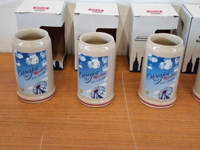 6 Oktoberfest-pullen zonder tinnen deksel, jaarpullen 2018, fabrikant: Rastal – foto 2 – kavel bij Zoll-Auktion, München