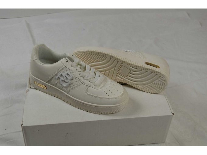 1 Paar weiße Schuhe "Replay“ Gr. 40