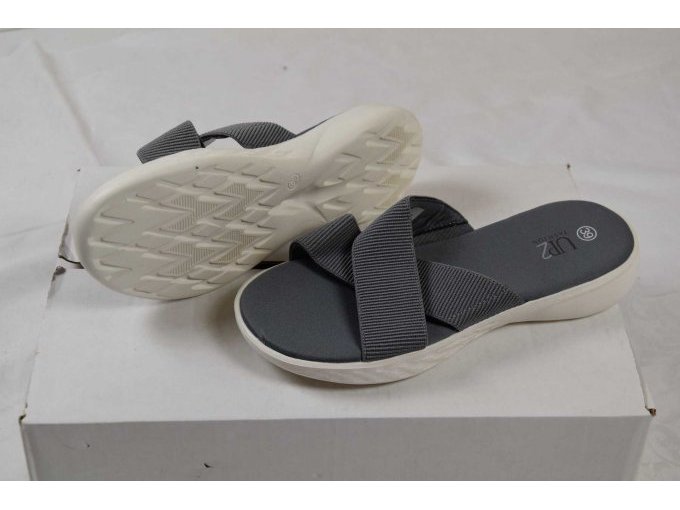 1 Paar graue Sandalen „UP2 Fashion“ Gr. 39