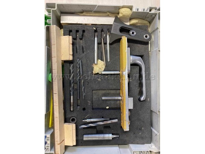 Werkzeugkoffer Fa. Festool mit Aufsatz um Türschlösser zu ziehen, siehe Foto