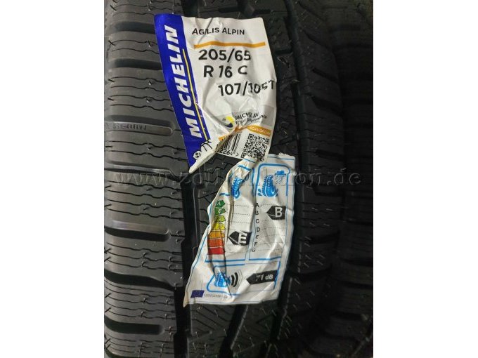 Aufkleber mit Größenbezeichnung und Umwelteigenschaften