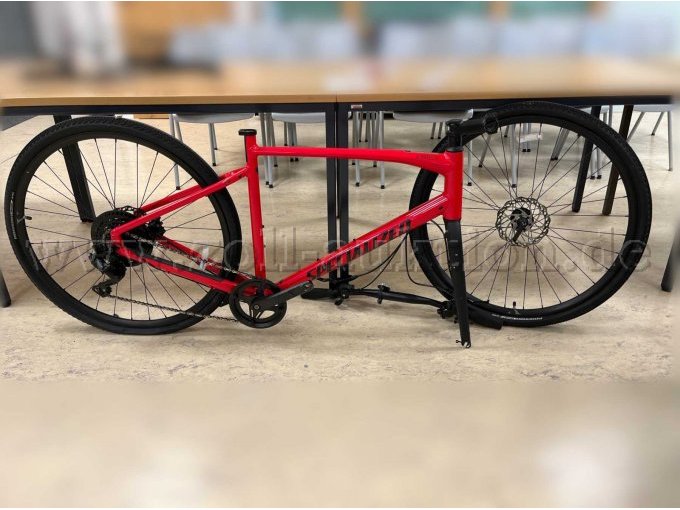 6 teiliger Fahrradposten (drei zerlegte Räder, ein Rahmen, 2 Sattel) – foto 3 – kavel bij Zoll-Auktion, Hamburg