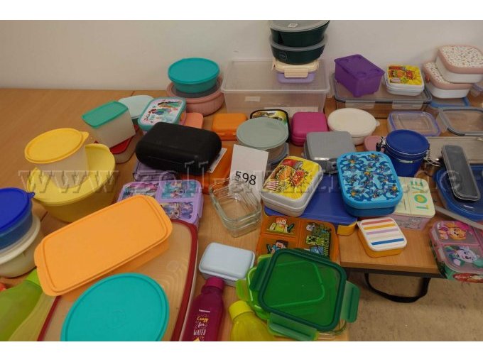 70 teilig; Mischposten (Brotdosen, Trinkflaschen, Glasbehälter) – foto 2 – kavel bij Zoll-Auktion, Hamburg