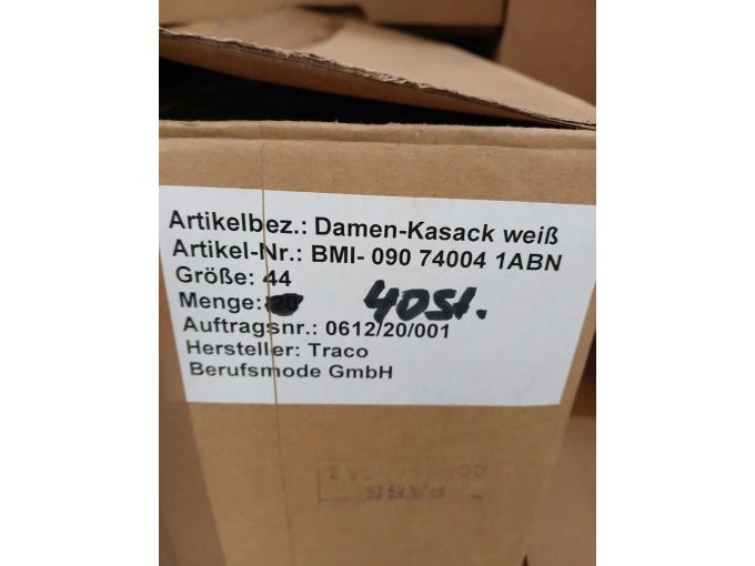 Ansicht Karton mit Herstellerangabe