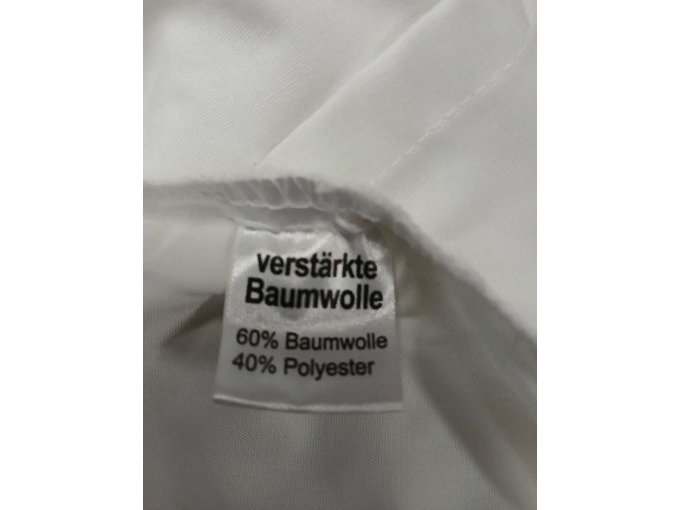 Etikett mit Stoffzusammensetzung