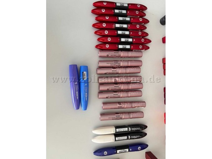 72 verschillende artikelen (lippenstift, mascara enz.) – foto 7 – kavel bij Zoll-Auktion, Offenburg