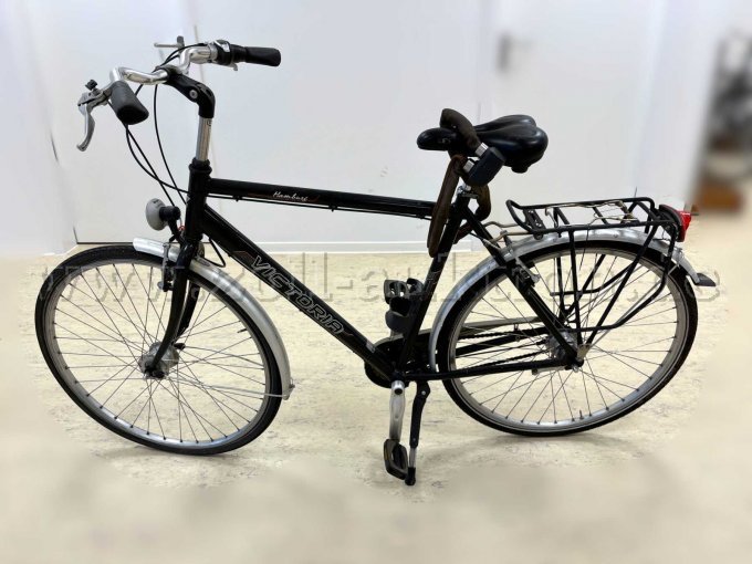 Herrenrad von Victoria "Hamburg", links