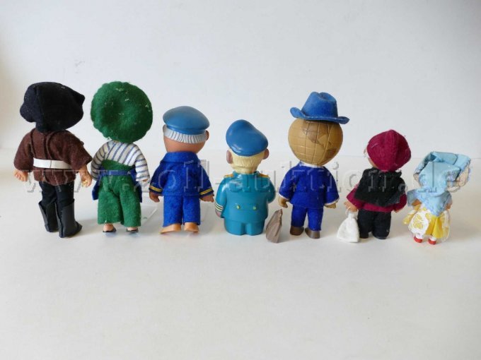 7 figuren, DDR, tweedehands, voor verzamelaars/als decoratie – foto 5 – kavel bij Zoll-Auktion, Dresden