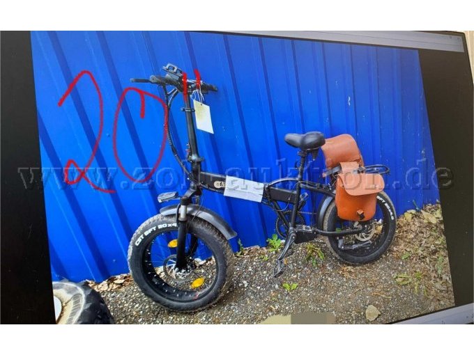 Elektrofahrrad, Mace Wheel: 20 Zoll, Farbe: schwarz, Taschen mit Gepäckträger, breite Reifen, Akku fehlt