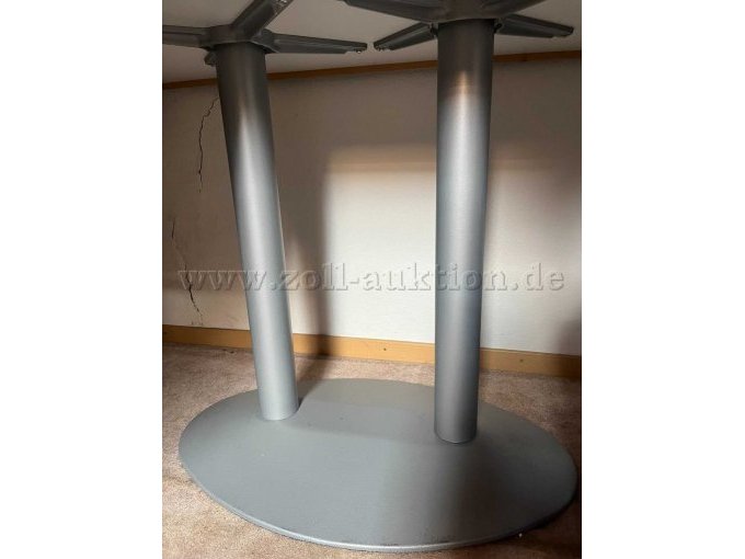 Ansicht Untergestell großer Tisch