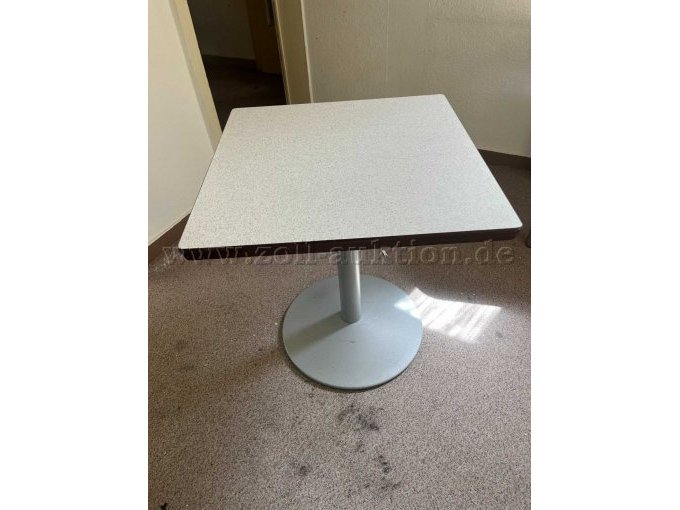 kleiner Tisch