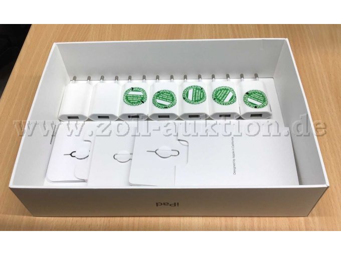 7 originele Apple 5W USB-voedingsadapters voor iPad/iPhone + 3 kaartprikkers – foto 2 – kavel bij Zoll-Auktion, Bochum