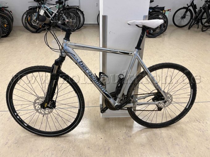 Crossbike von Bergamont