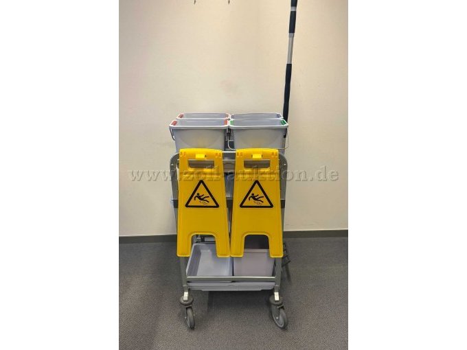 Putzwagen 5:

Ansicht 2 von 3

Warnschilder