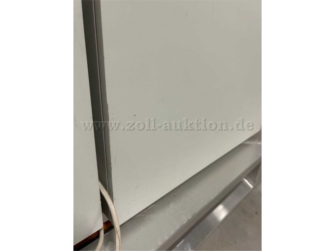 WIM 557014_Vollsichtvitrine mit Beleuchtung_Abplatzung