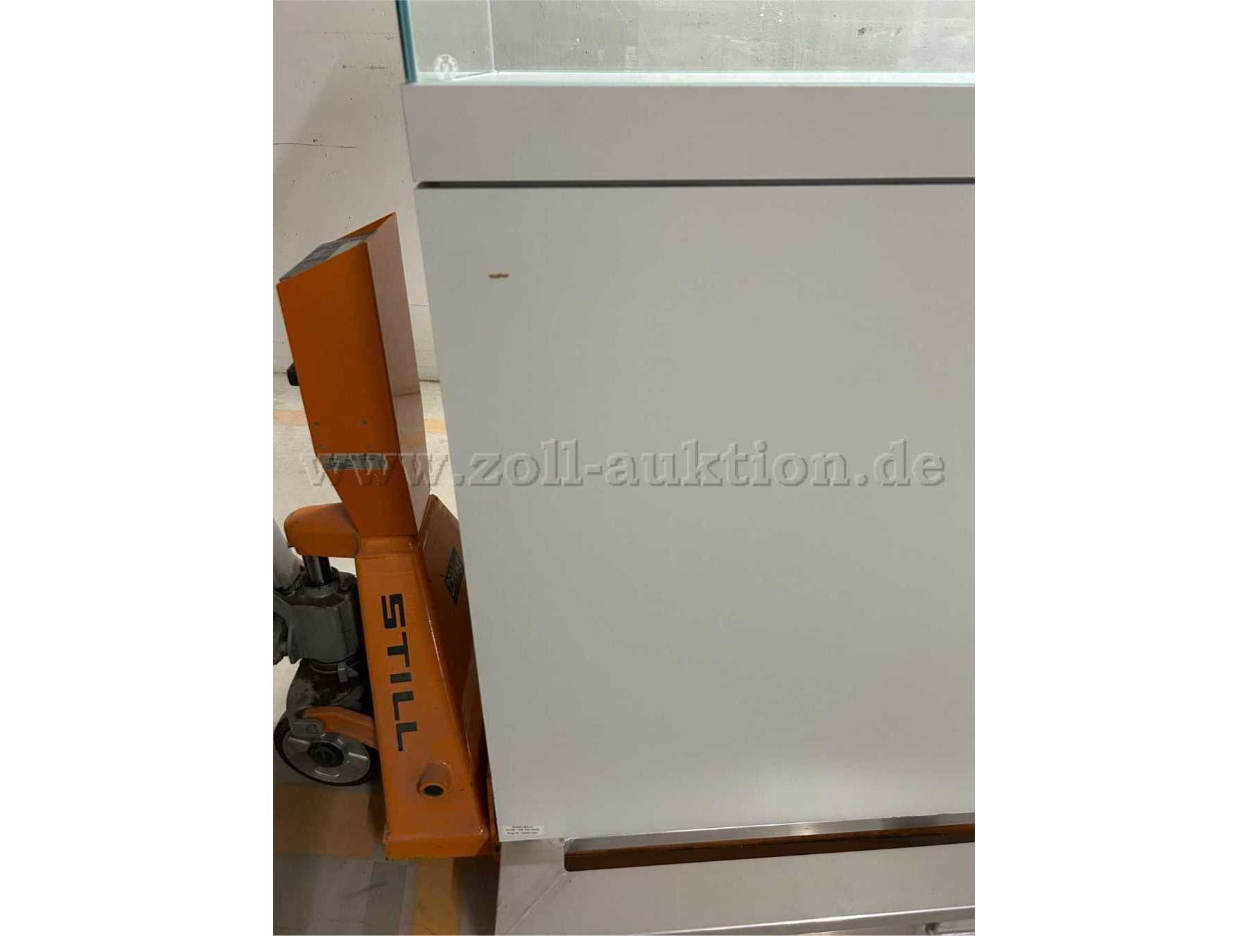 WIM 557011_Vollsichtvitrine ohne Beleuchtung, Kratzer