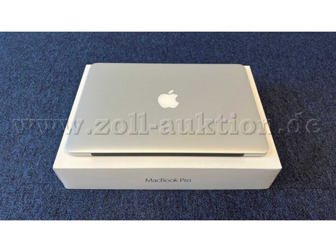 MacBook Pro oben