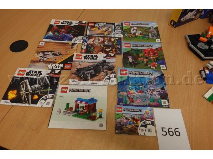 7 teilig; Lego Bausätze und 3 Kg Legobausteine – foto 6 – kavel bij Zoll-Auktion, Hamburg