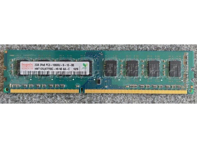 PC3-10600U-2GB-RAM