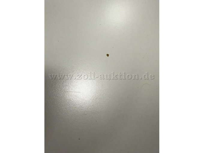Tisch 2 Abplatzung auf der Tischplatte