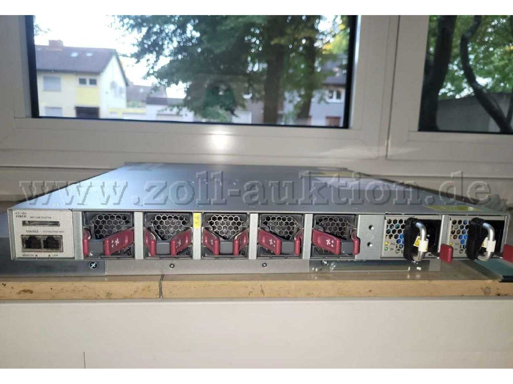 Cisco WS-C4500X hinten