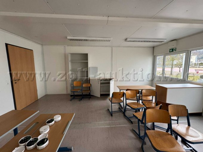 Innenansicht Dreierraum Container