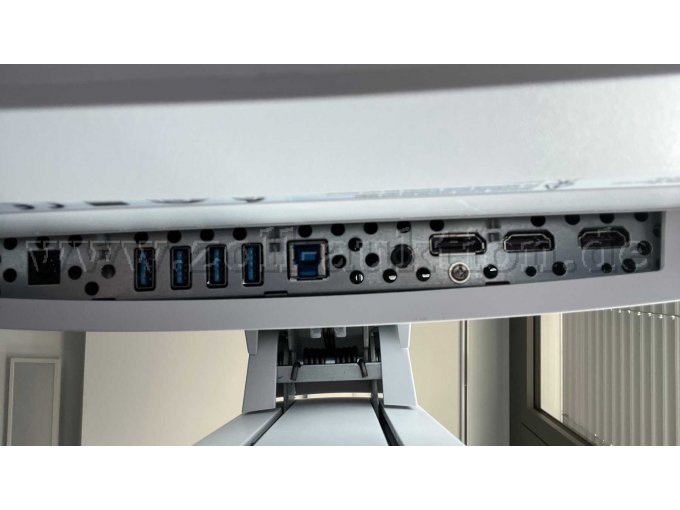 8 Fujitsu B34-9 UE-monitoren van 34 inch – foto 3 – kavel bij Zoll-Auktion, Berlin