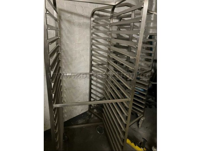 8 Gastro-Tablettwagen, roll- + fixierbar (Hersteller: HUPFER) – foto 2 – kavel bij Zoll-Auktion, Mönchengladbach