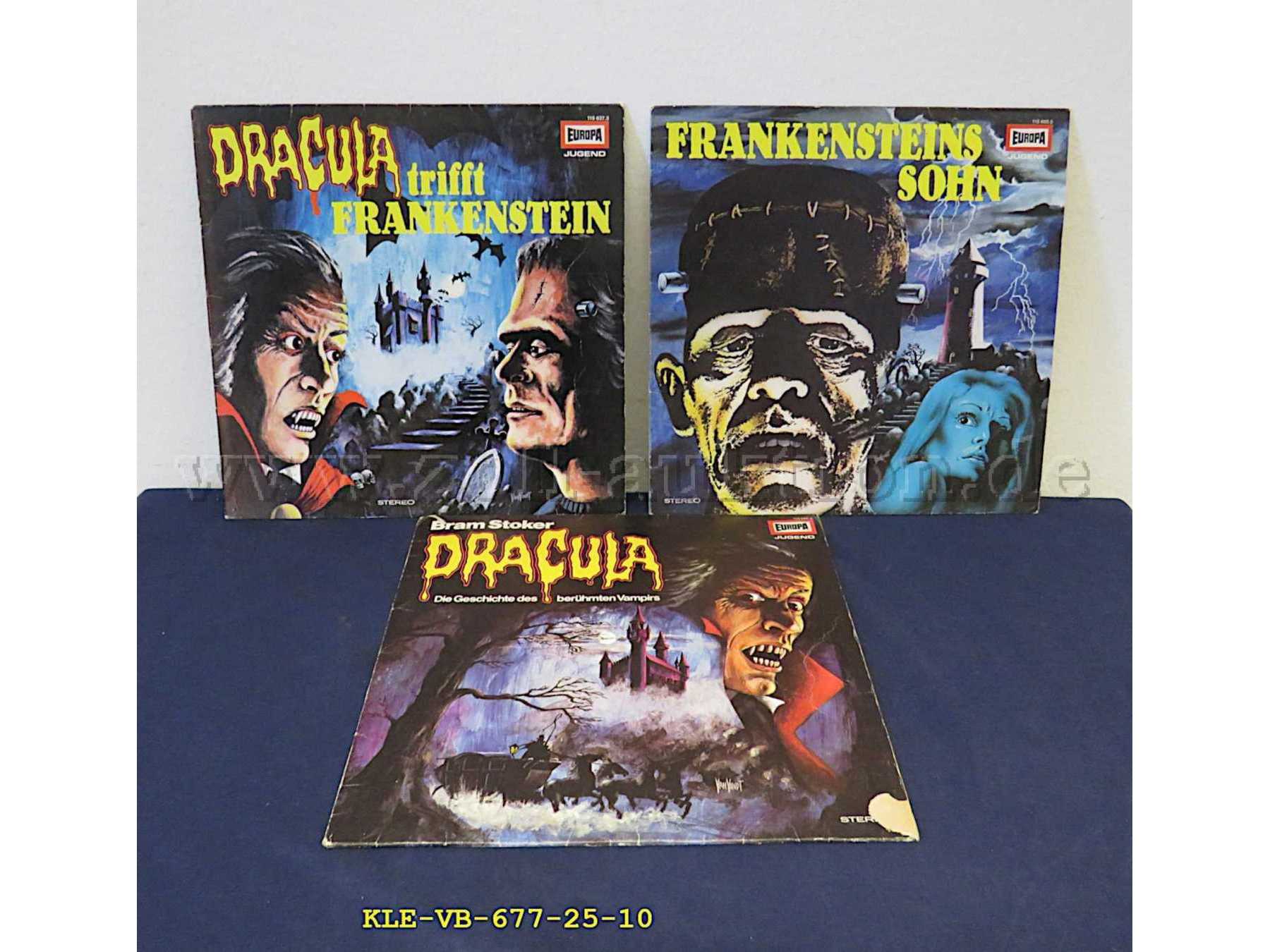 Vorderseite Cover 2x Dracula, 1x Frankenstein