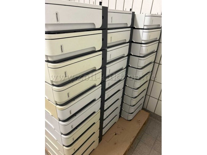 Beispielabbildung:
HP Laserjet M 600 - zusätzliche Papierfächer