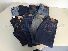 Gesamtansicht aller Auktionsgegenstände