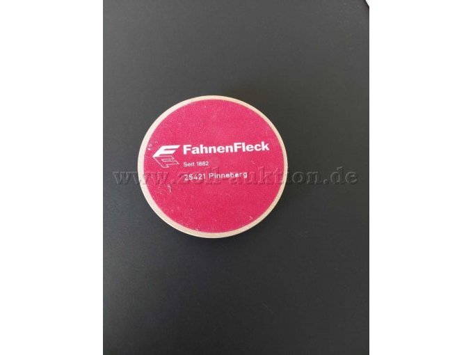 5x feste rote Filzunterlage am Fuß mit weißem Schriftzug siehe Foto