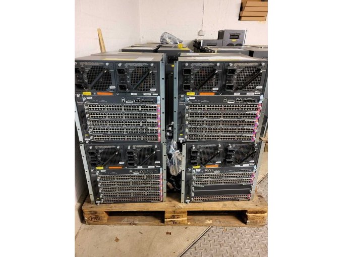 Ansicht von 4 Switchen