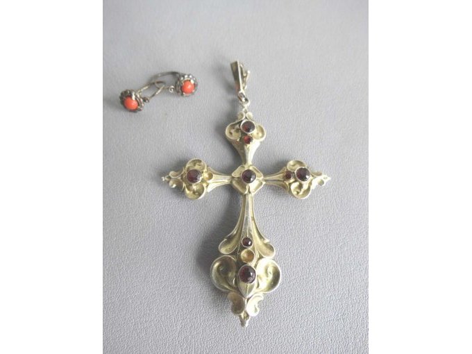 Kreuz +  Ohrringe