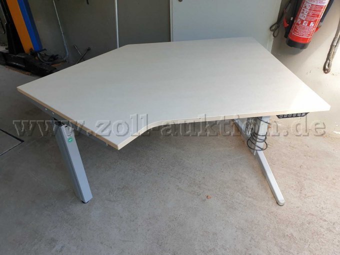 Winkeltisch_rechts Winkeltisch_rechts