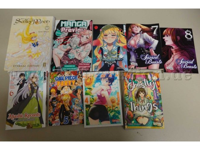 Gesamtansicht 9 Bücher