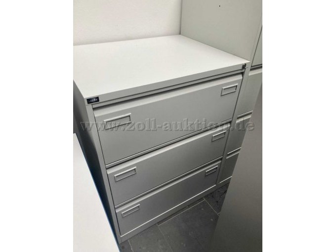 Frontansicht 3 Schuladen